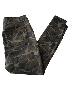 torrid Women's Skinny Camo Jeans - Olive / Gray Size 14